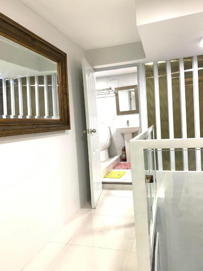 2 Bedroom Condo Unit With City And Mountain View Cebu Buitenkant foto