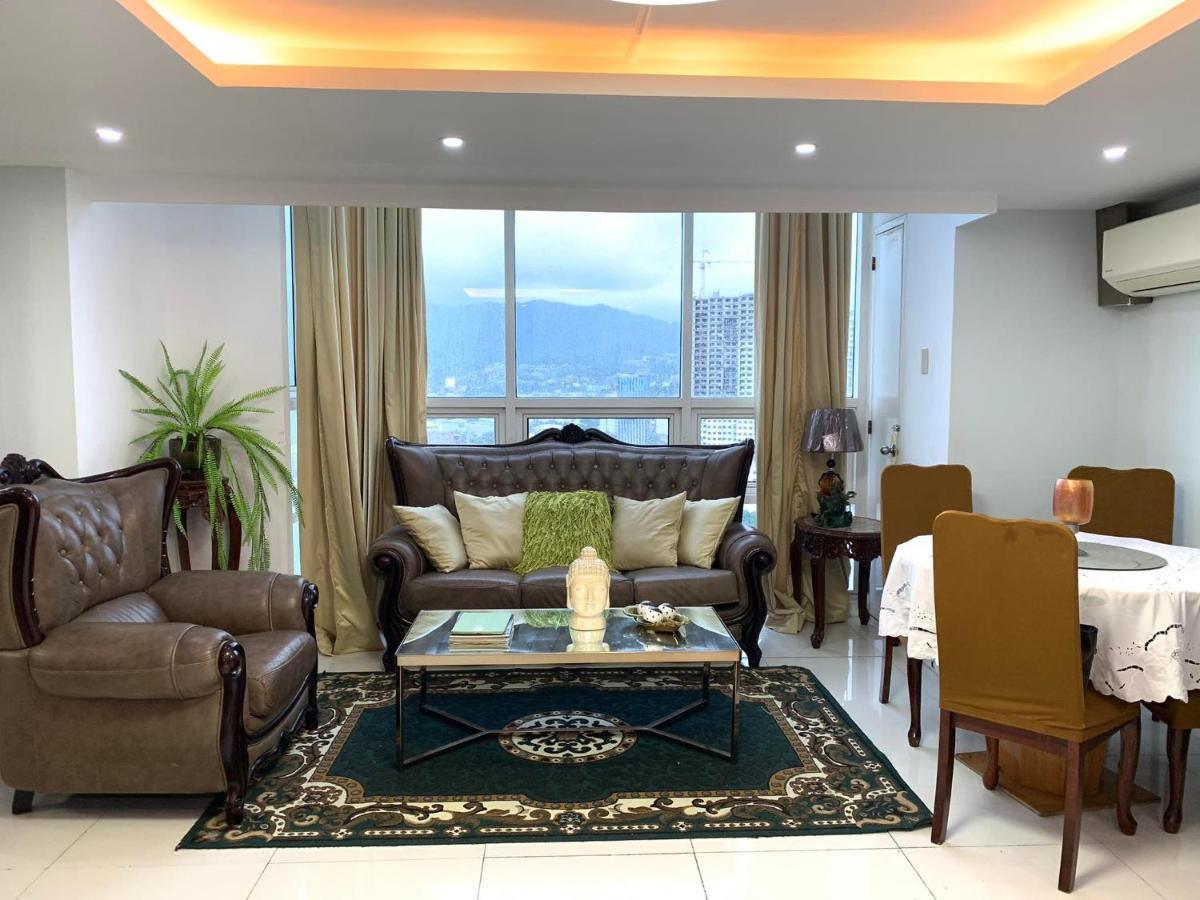 2 Bedroom Condo Unit With City And Mountain View Cebu Buitenkant foto